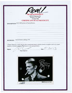 DAVID BOWIE SIGNED PUBLICITY PHOTO.