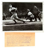 "JOLTING JOE DIMAGGIO" HITTING HOME RUN 1947 NEWS SERVICE PHOTO.