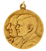 KENNEDY/JOHNSON "INAUGURAL BALL" SOUVENIR MEDALLION GOLD PLATED VERSION.