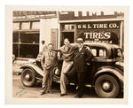 DIZZY DEAN GETS FREE CAR TIRES VINTAGE PUBLICITY PHOTO.