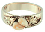 BAVARIAN 14K GOLD RING WITH ELK'S TWO SMALL TEETH.