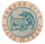 BULL AND BEAR SYMBOLIZING "KANSAS CITY BOARD OF TRADE" BUTTON C. 1900.