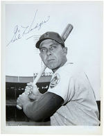 GIL HODGES SIGNED NEWS SERVICE PHOTO.