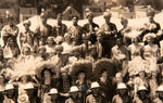 "RINGLING BROTHERS AND BARNUM & BAILEY COMBINED CIRCUS" 1934 CAST PHOTO.