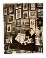 FAMOUS DIME NOVEL COLLECTOR CHARLES AUSTIN NEWS SERVICE PHOTO.