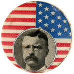 ROOSEVELT GRAPHIC RARE BUTTON FEATURING FLAG FACING LEFT.