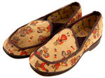 “HOWDY DOODY SLIPPERDOODLE” BOXED VARIETY SLIPPERS.