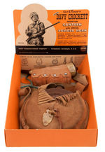 "WALT DISNEY'S DAVY CROCKETT FRONTIER CANTEEN WITH SPECIAL POWDER HORN" DAISY BOXED SET.