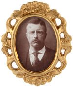 ROOSEVELT EIGHT BUTTONS AND FOUR LAPEL STUDS MOST WITH REAL PHOTOS FROM 1904.