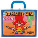 "BUGS BUNNY - YOSEMITE SAM" VINYL LUNCH BOX WITH THERMOS.