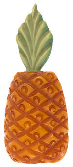 BAKELITE PINEAPPLE PIN 3" TALL.