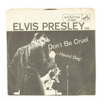 "ELVIS PRESLEY" CLASSIC RECORD WITH PHOTO SLEEVE.