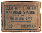 "MARX ELECTRIC LIGHTED RAILROAD STATION" COMPLETE BOXED SET.