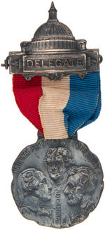 "DELEGATE" PAIR OF 1912 CONVENTION BADGES FOR REPUBLICANS AND PROGRESSIVES.