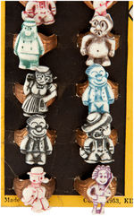 “COMIC STRIP RINGS” COMPLETE SET OF 36 ON STORE DISPLAY CARD.