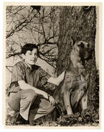 "LEAVE IT TO BEAVER" JERRY MATHERS & TONY DOW SIGNED PHOTO PAIR.