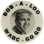 WABC RADIO PERSONALITY BOB LEWIS 'BOB-A-LOO' PORTRAIT BUTTON.