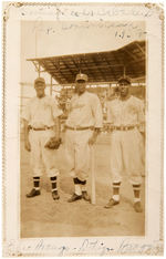 DOMINICAN REPUBLIC LEAGUE BASEBALL TEAMS PHOTO WITH MARTIN DIHIGO.