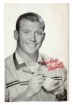 "PLAYING MAJOR LEAGUE BASEBALL BY MICKEY MANTLE" 1957 BOOKLET.