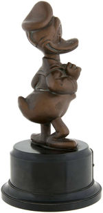 DONALD DUCK "DUCKSTER" AWARD TO EDDIE FISHER.