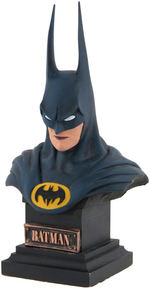 "BATMAN" GARAGE KIT BUST.