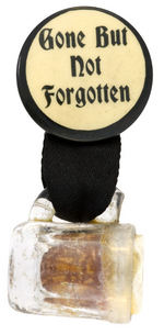 BUTTON WITH GLASS BEER MUG MOURNING THE ADVENT OF PROHIBITION.