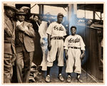 THE NEWARK EAGLES 1948 NEWS SERVICE PHOTO WITH TWO IDENTIFIED PLAYERS.