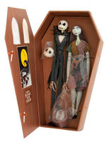 "THE NIGHTMARE BEFORE CHRISTMAS" DOUBLE COFFIN-BOXED JUN "JACK AND SALLY" FIGURE SET PAIR.