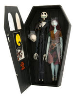 "THE NIGHTMARE BEFORE CHRISTMAS" DOUBLE COFFIN-BOXED JUN "JACK AND SALLY" FIGURE SET PAIR.