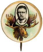 ROOSEVELT OVAL PORTRAIT BETWEEN THE ANTLERS OF A FULL COLOR BULL MOOSE BUTTON.