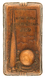 "NEW YORK WORLD'S FAIR 1939" SYROCO WOOD PAPERWEIGHT.