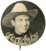 "GENE AUTRY" THREE BUTTONS FROM THE 1940s.