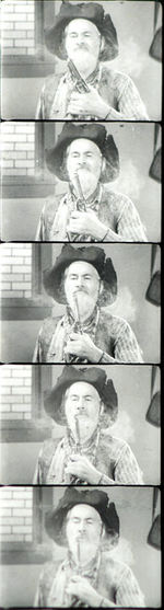 GABBY HAYES/SGT. PRESTON QUAKER MOVIE VIEWER WITH MAILER.