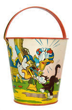 WALT DISNEY CHARACTERS SAND PAIL.