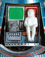 “BATTERY OPERATED SUPER APOLLO SPACE CAPSULE.”