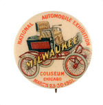 MILWAUKEE STEAM RUNABOUT 1900 CAR PICTURED ON 1901 "NATIONAL AUTOMOBILE EXHIBITION" BUTTON.