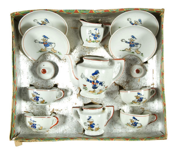donald duck tea set