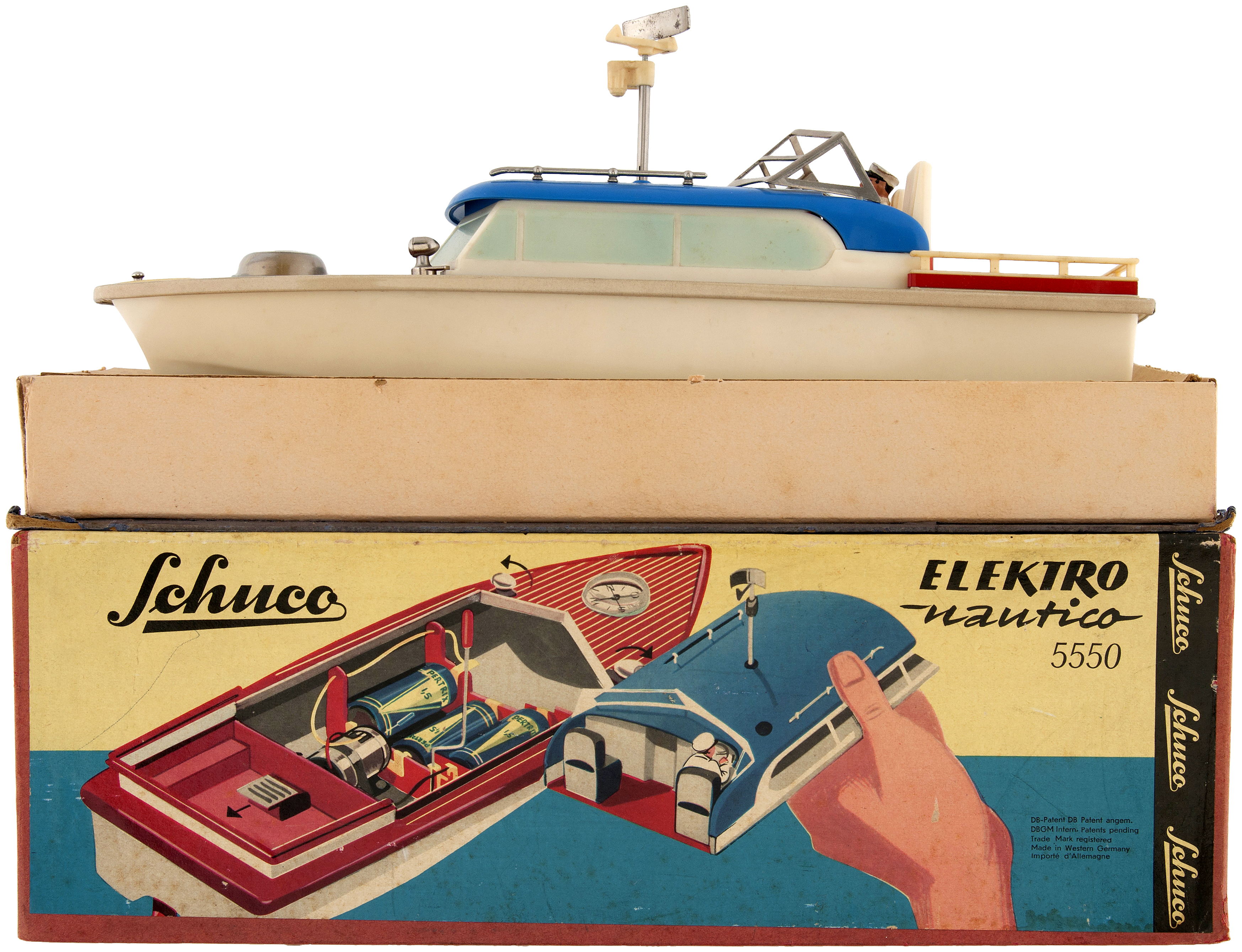 Hake's - SCHUCO ELEKTRO NAUTICO 5550 BOXED BATTERY-OPERATED BOAT.