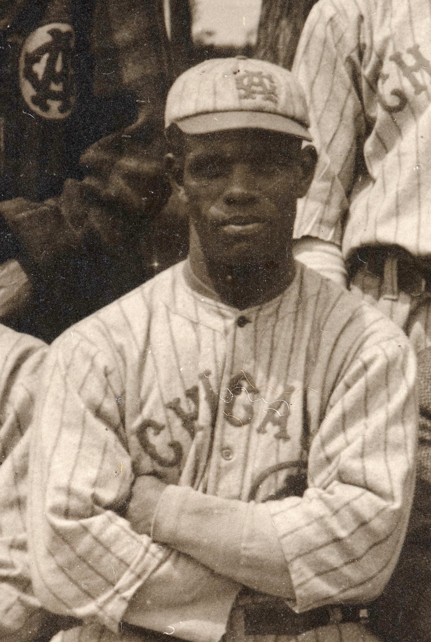 Hake's - 1916 CHICAGO AMERICAN GIANTS PANORAMIC PHOTO W/HOFERS RUBE FOSTER,  POP LLOYD & PETE HILL.