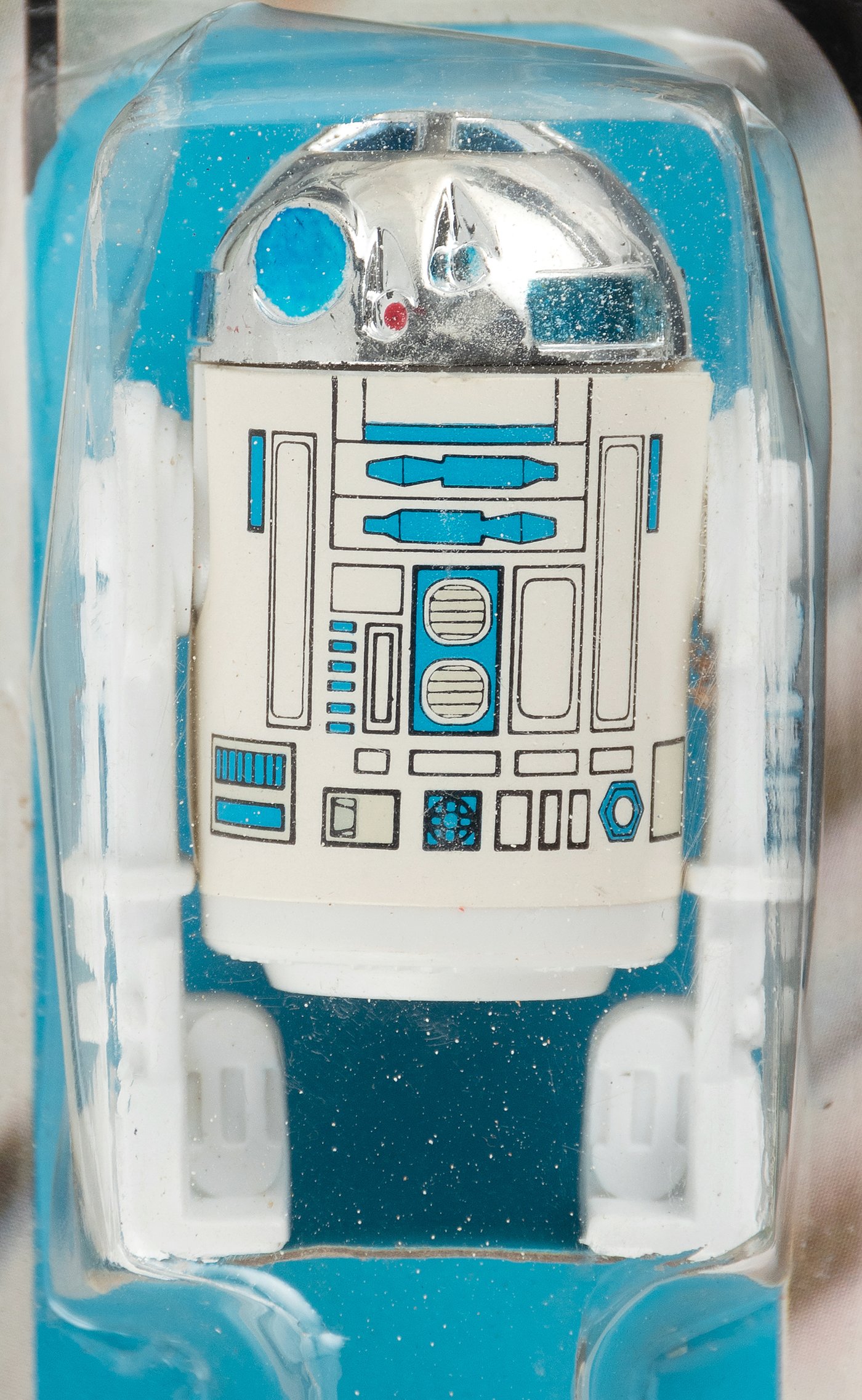 Hake's - STAR WARS - ARTOO-DETOO (R2-D2) 12 BACK-B AFA 70 EX+.