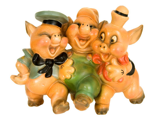 three little pigs figurines