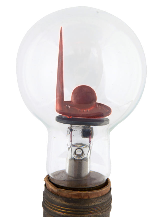 Hake's - NEW YORK WORLD'S FAIR 1939 LAMP WITH TRYLON AND PERISPHERE ...