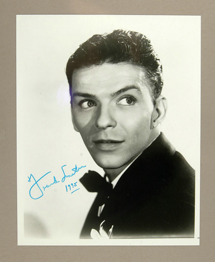 Hake's - FRANK SINATRA AUTOGRAPHED PHOTO.