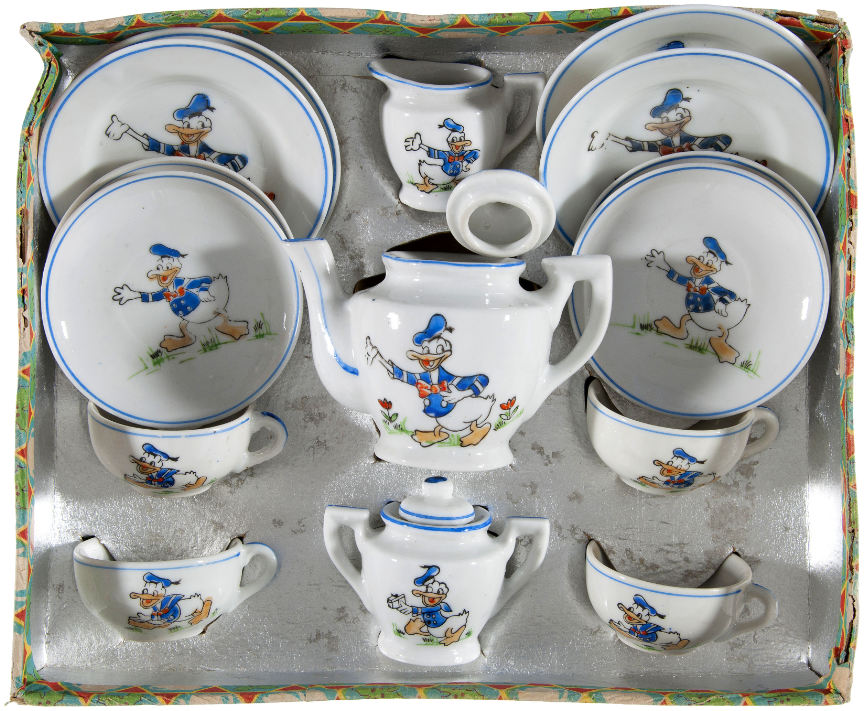 donald duck tea set