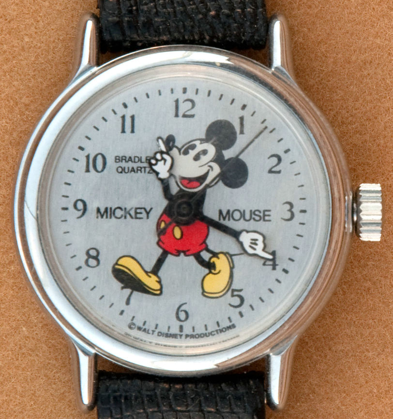 Hake's - MICKEY MOUSE 50th ANNIVERSARY WATCH LOT.