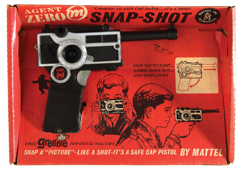 Hake's - “AGENT ZERO M SNAP-SHOT CAP-FIRING CAMERA GUN.