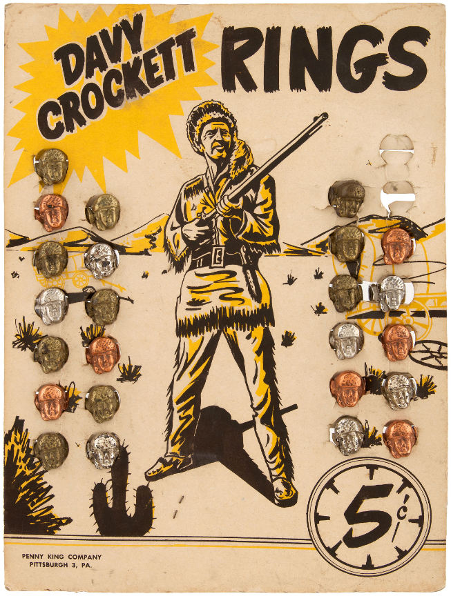 Hake's - “DAVY CROCKETT RINGS” STORE DISPLAY CARD WITH 24 OF 26 RINGS.